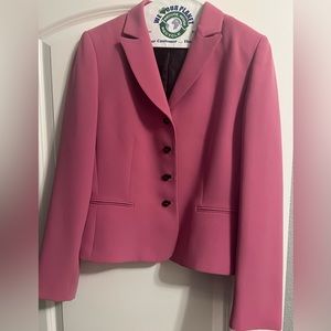 Tahari jacket size 8 stunning